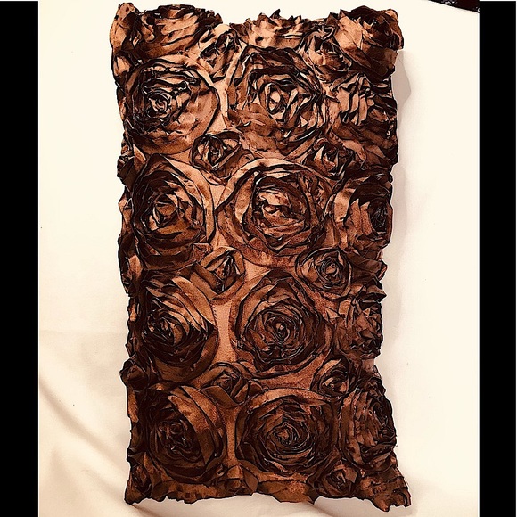 BROWN SILKY SATIN ROSES LUMBAR BED PILLOW SMOOTH PLAIN BACK 23x14 LIGHTLY LOVED - Picture 1 of 6